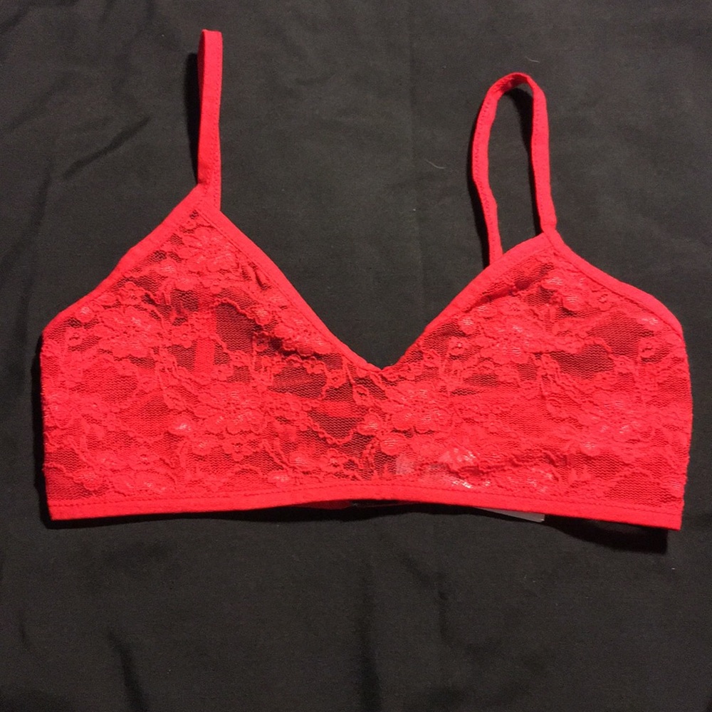 Lace bralette - Free with any bundle